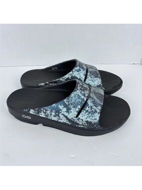 OOFOS OOAHH Luxe Slides Sandals Blue Snake Slip On Comfort Recovery Womens 9